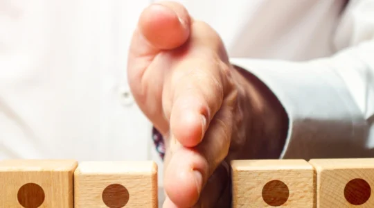 qui-est-responsable-de-publier-la-dissolution-d-une-societe